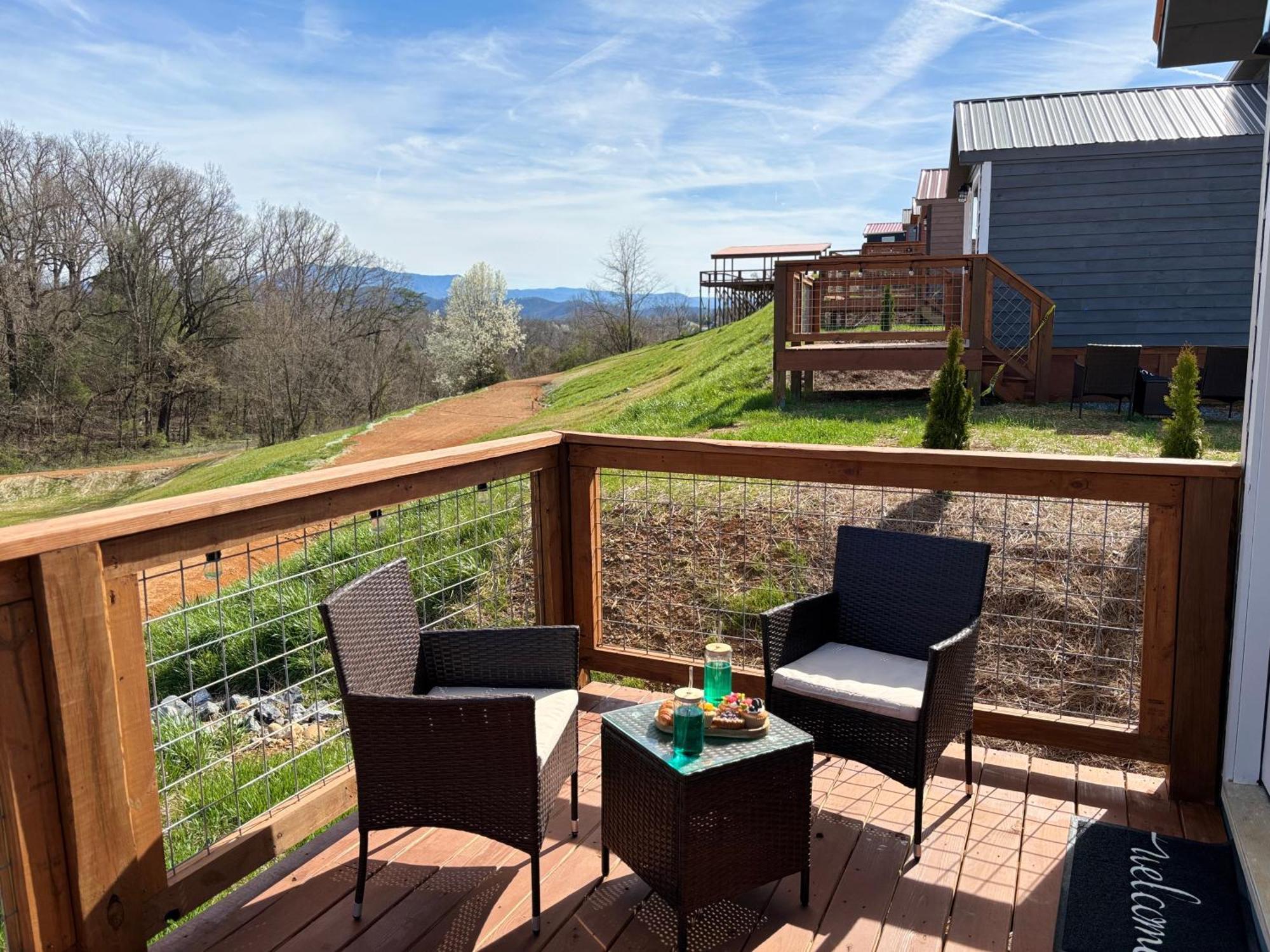 Sojourn Lodging Sevierville Exterior foto